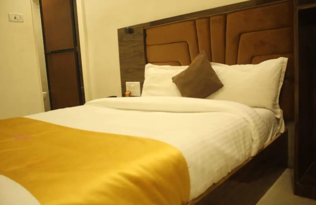Hotel Siddharth Residency- Siddharth Nagar, Goregaon West-1