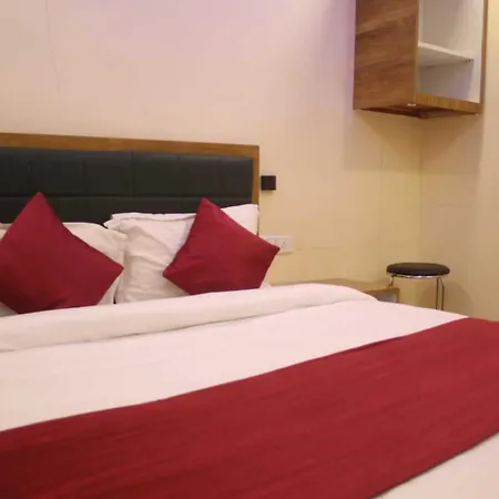 Hotel Siddharth Residency- Siddharth Nagar, Goregaon West-3